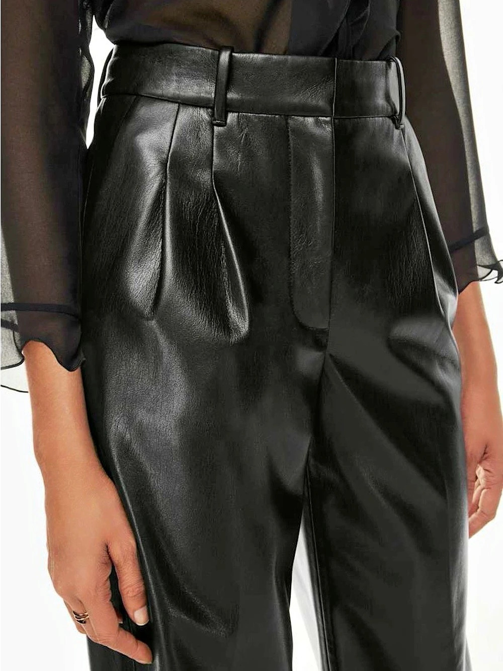 ARITZIA WILFRED THE EFFORTLESS PANT VEGAN LEATHER BLACK SIZE 14
